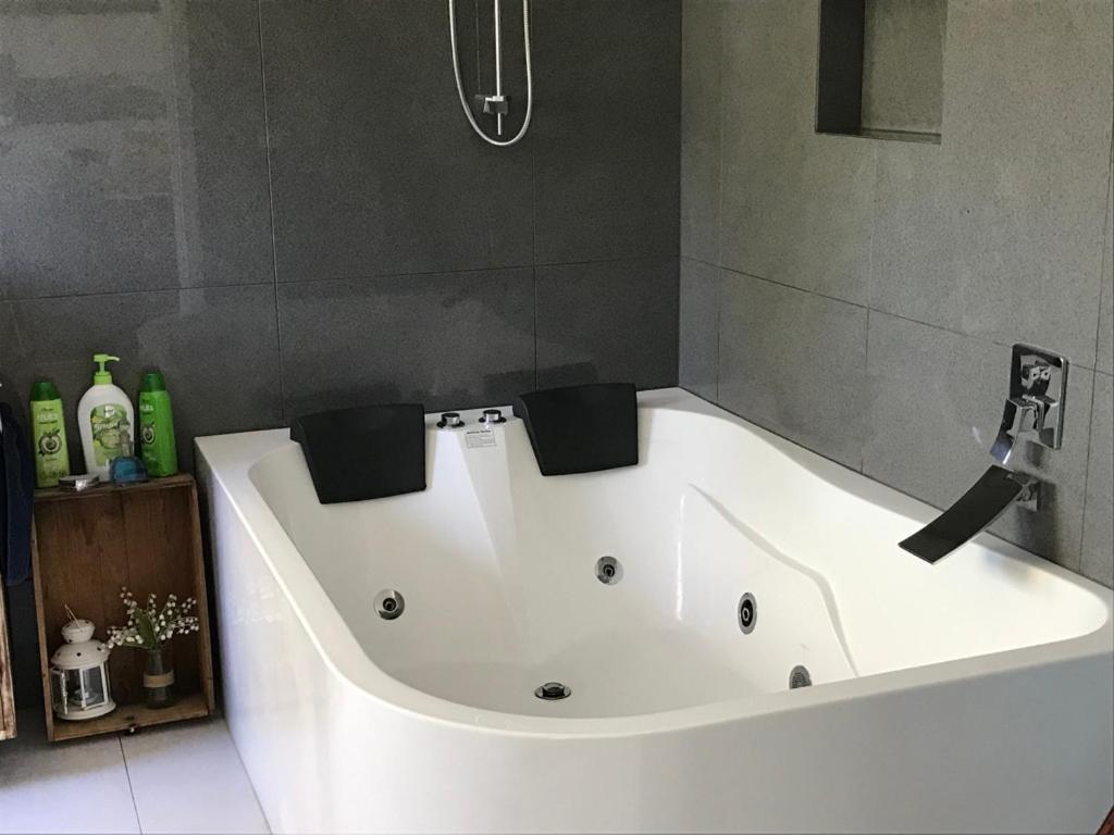 Sea Salt Bnb Rosebud Værelse billede